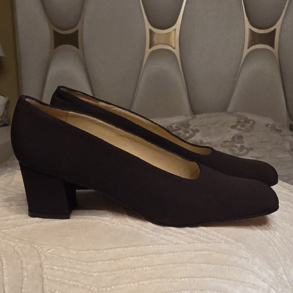 Enzo Angiolini Classic Brown Heels Size 8N